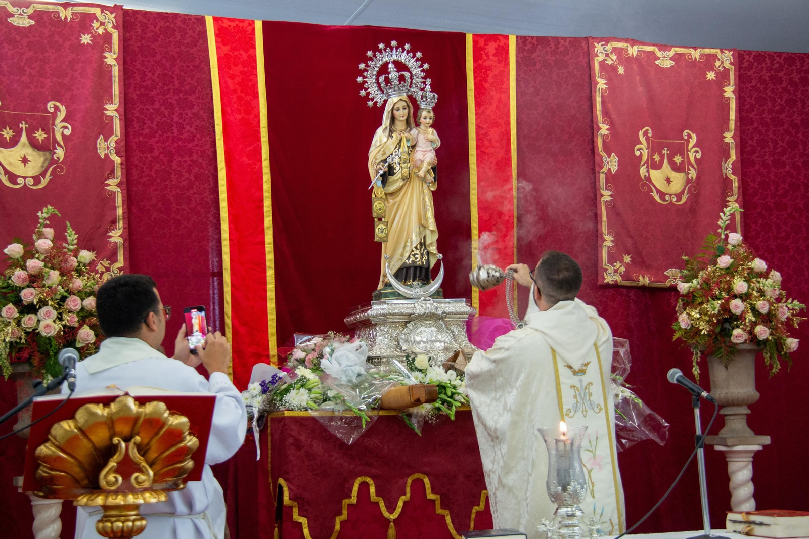La Lonja de Motril acoge la tradicional misa en honor a la Virgen del Carmen La Lonja de Motril acoge la tradicional misa en honor a la Virgen del Carmen