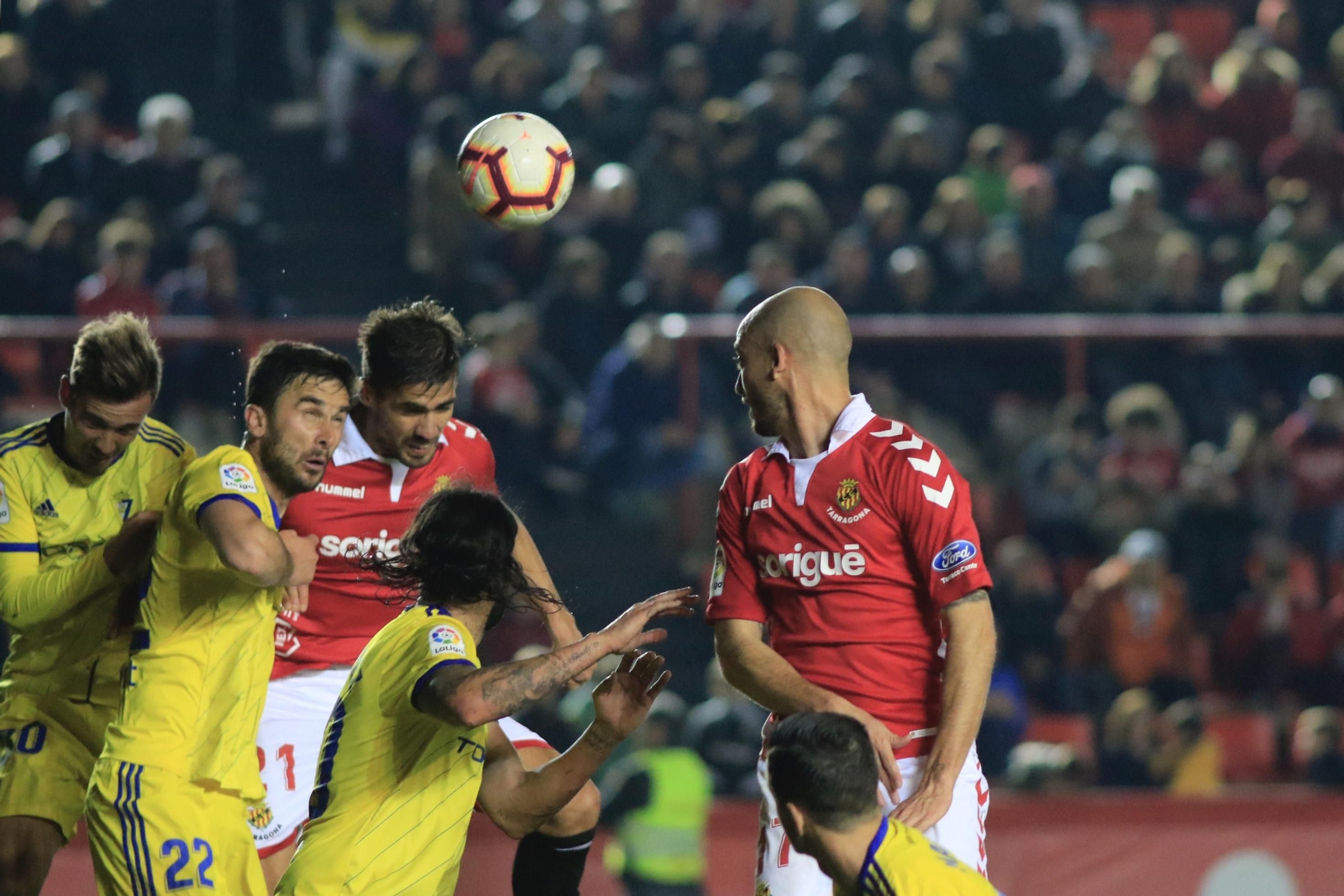 Las imágenes del Nástic - Cádiz CF