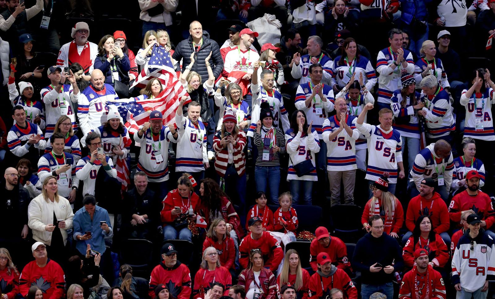 Las mejores fotos de los Juegos Olímpicos de invierno Milán Cortina d'Ampezzo 2026 | Ceremonia de clausura y jornada 17 y última