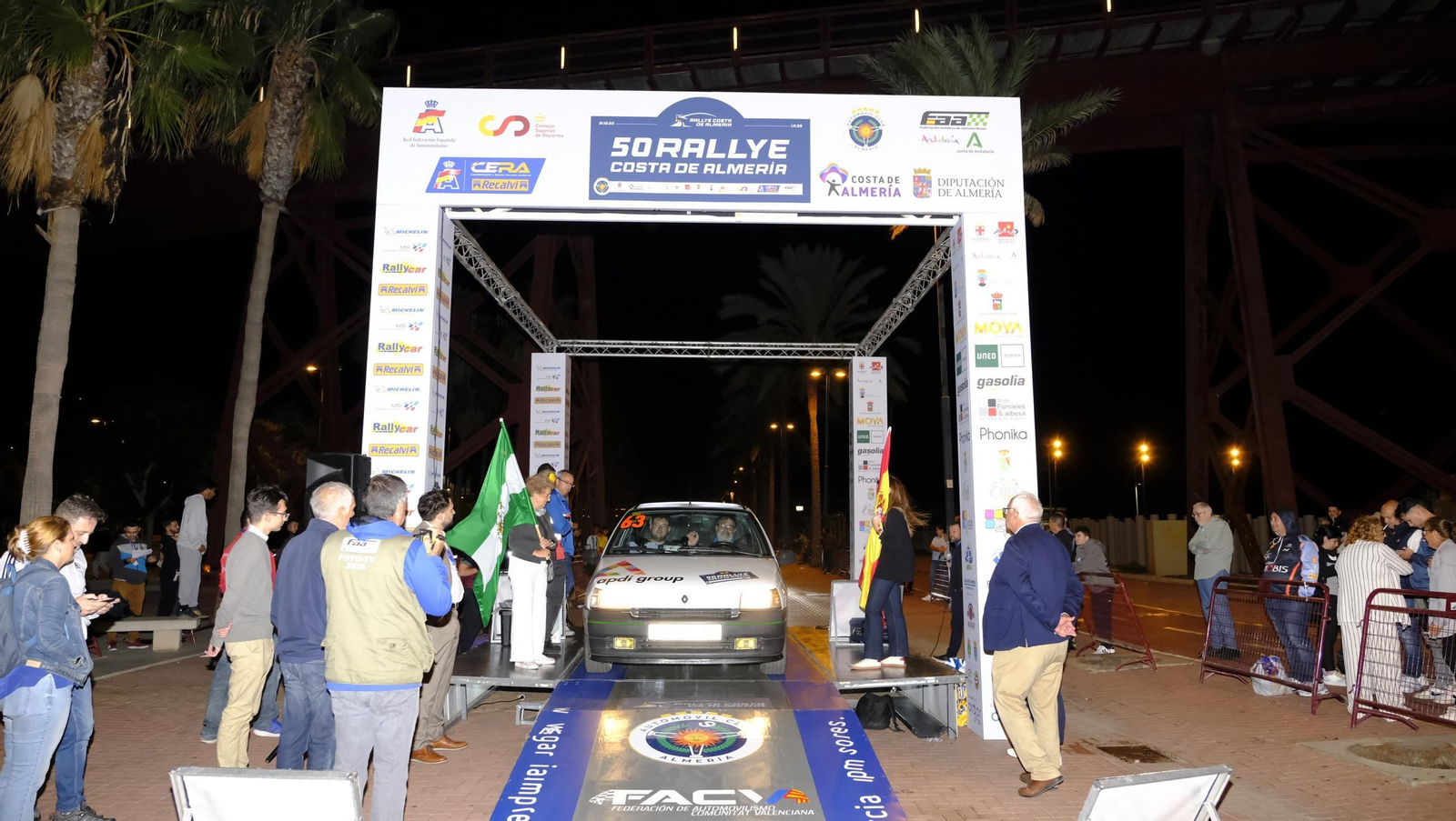 La salida de la 50 edición del Rallye Costa de Almería, en imágenes