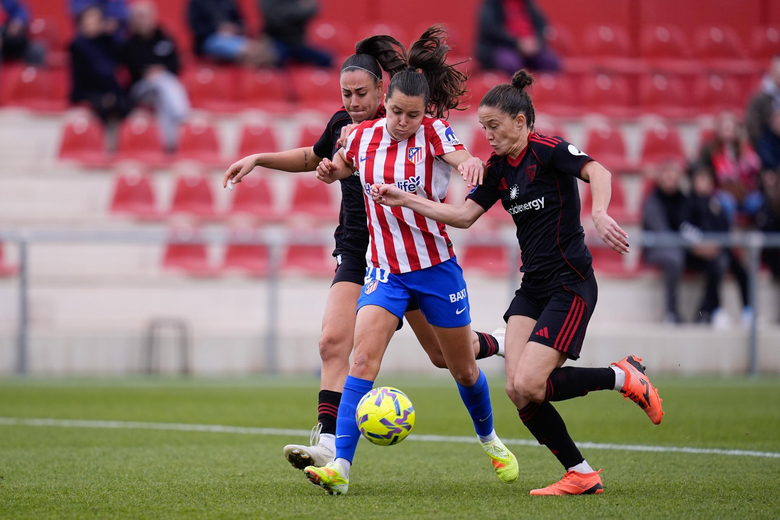 Las fotos del Atlético-Sevilla Femenino