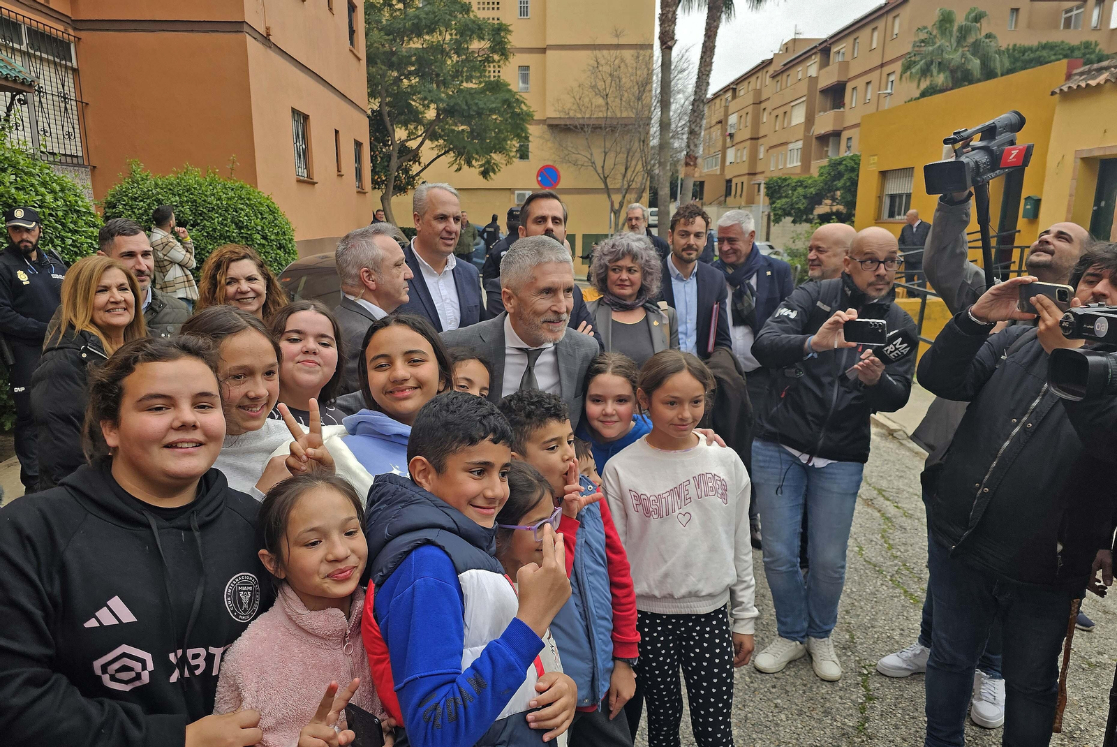 Fotos del encuentro del ministro del Interior, Fernando Grande-Marlaska, con los colectivos antidroga del Campo de Gibraltar en Algeciras