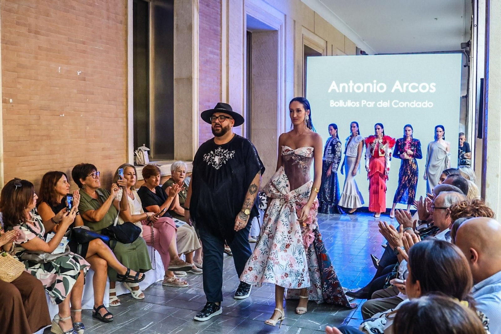 Imágenes de la pasarela 'Huelva Provincia de Moda'