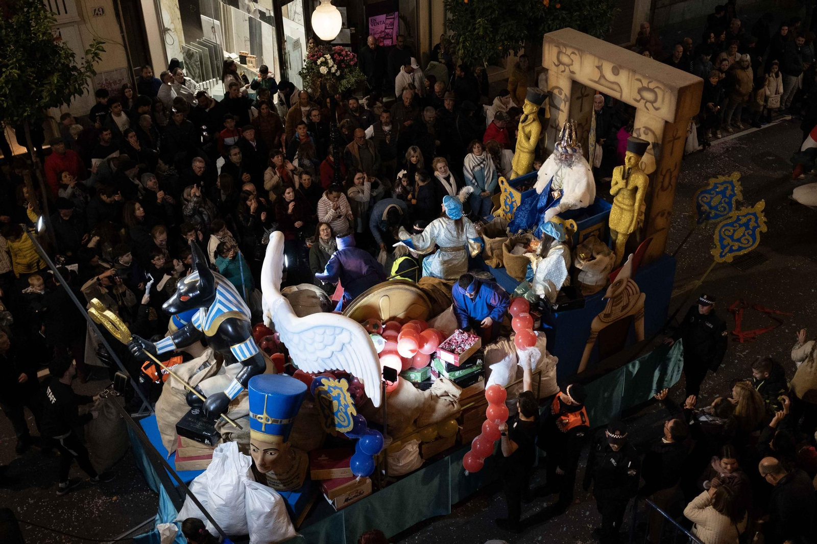 La cabalgata de Reyes Magos de Antequera, en imágenes.