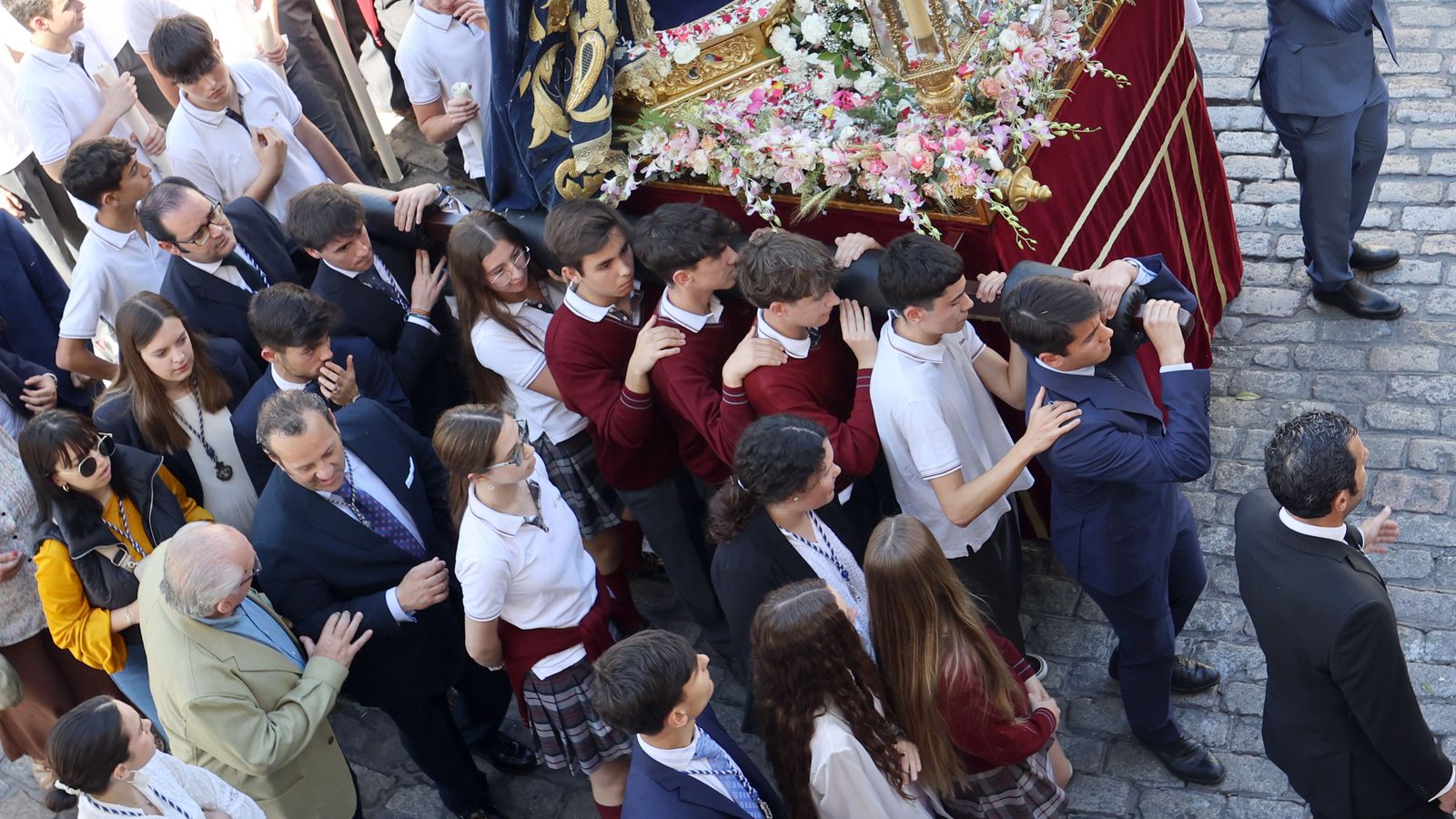 Traslado de la Virgen de la Estrella