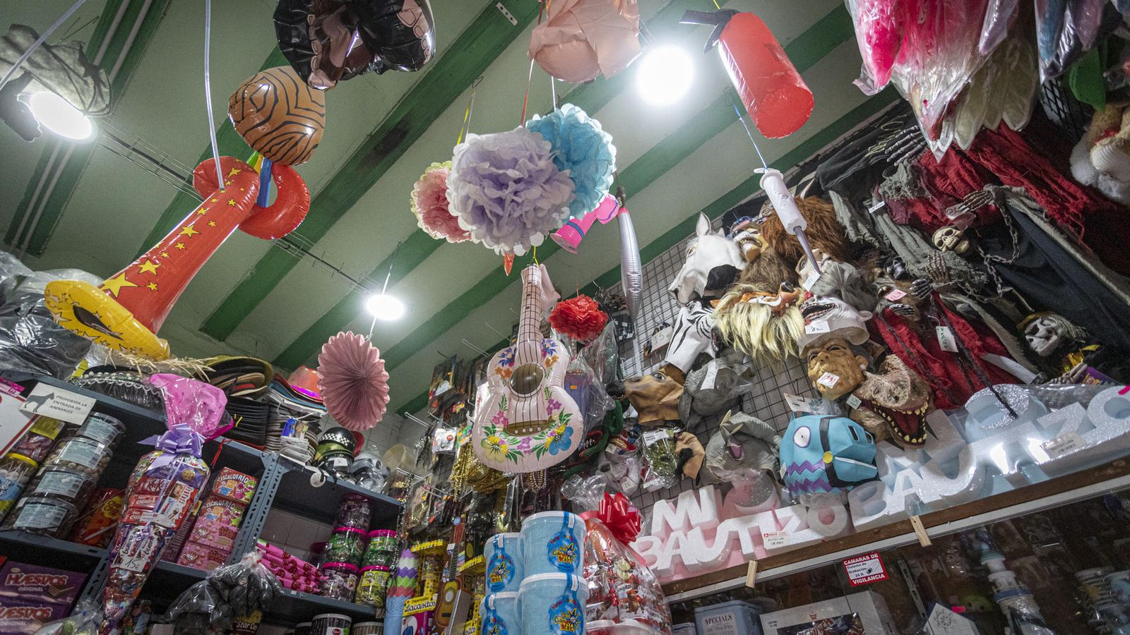 La tienda Dulcería 17, en calle Garaicoechea.