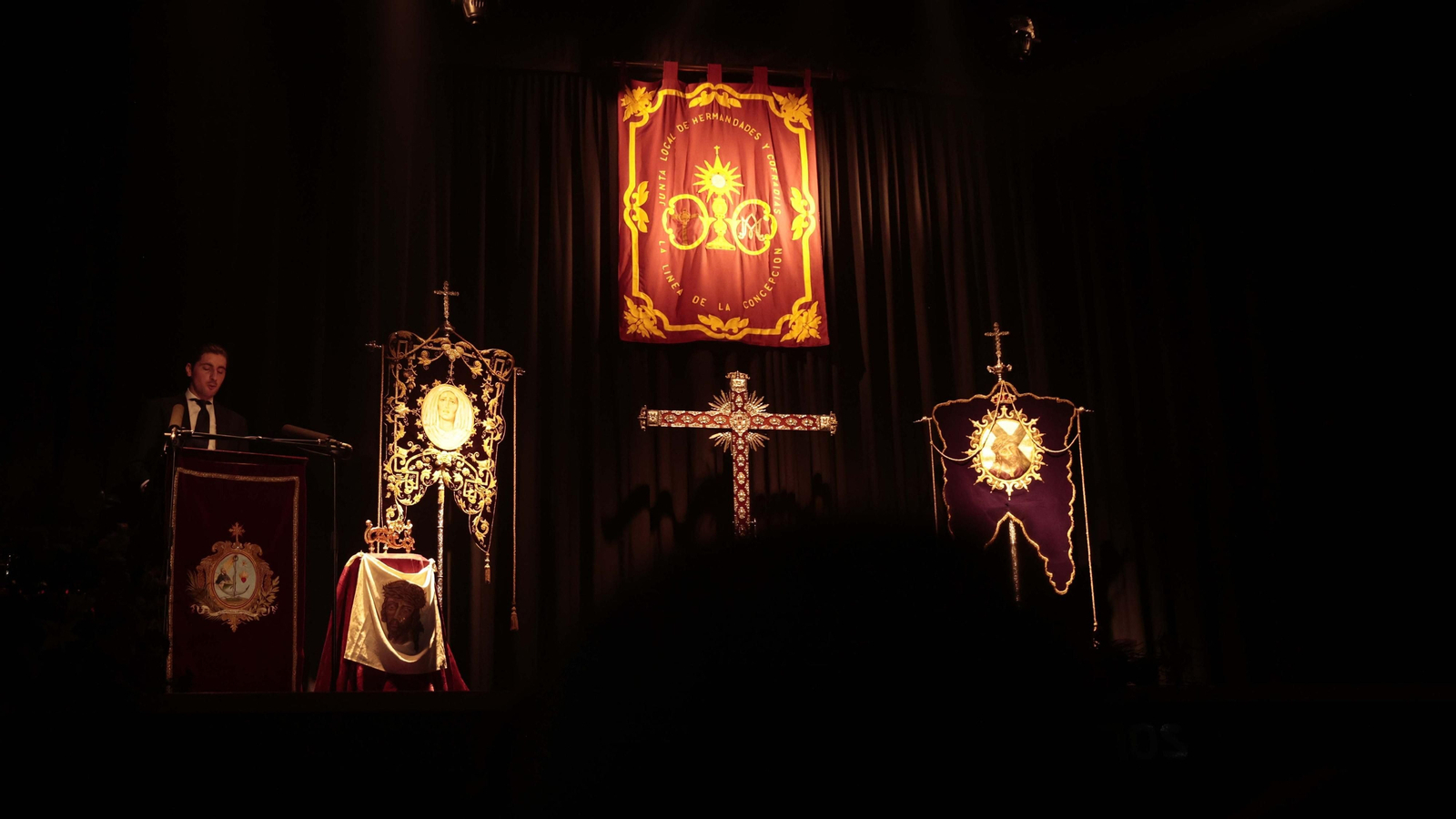 El pregón de la Semana Santa de La Línea 2024, en imágenes