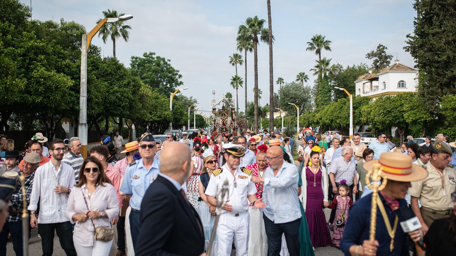 Las fotos de la salida de la Hermandad Castrense de Nuestra Señora del Rocío