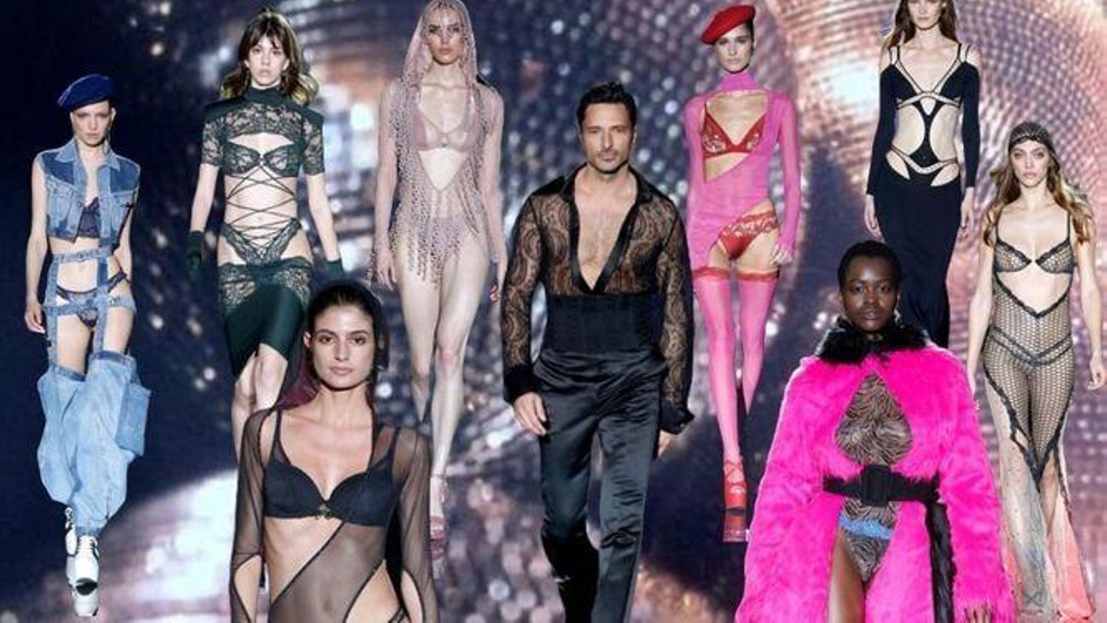 Andrés Velencoso (centro), en el desfile de Andrés Sardá.