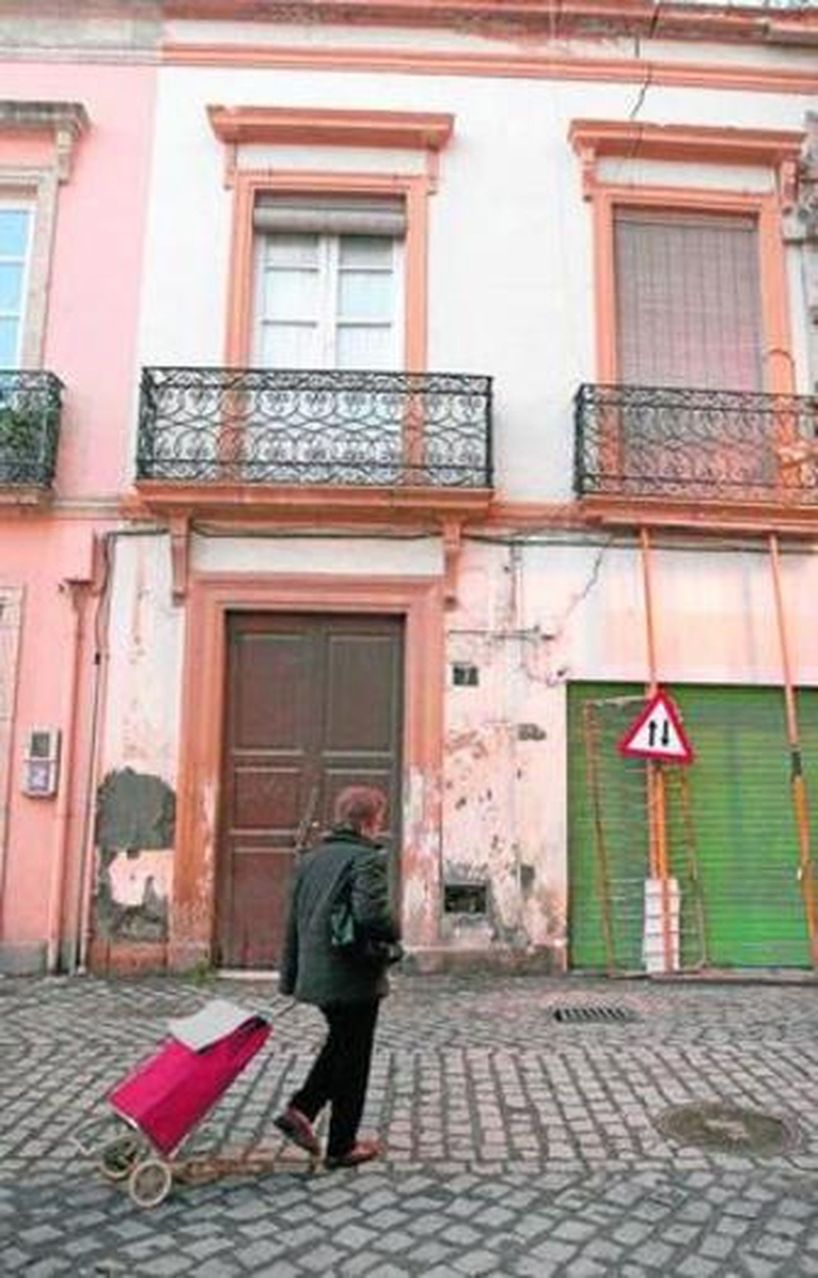 Urbanismo compró un edificio como sede de Almería XXI.