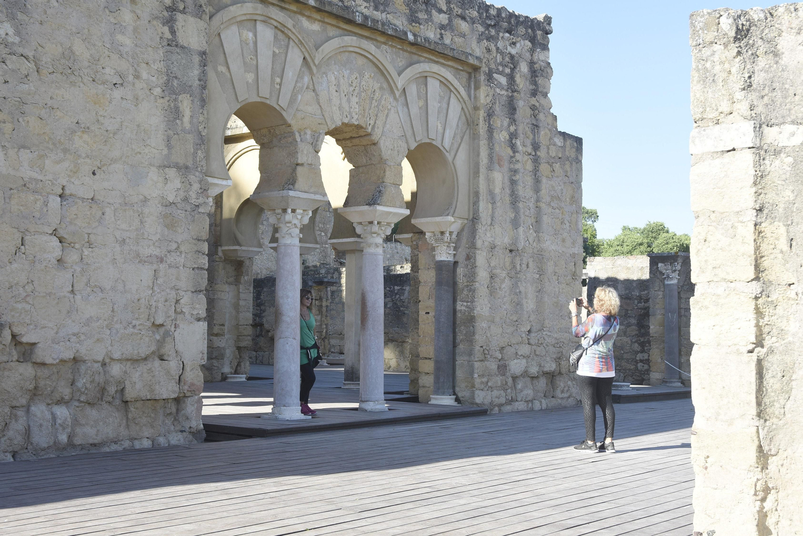 Paseo por Medina Azahara