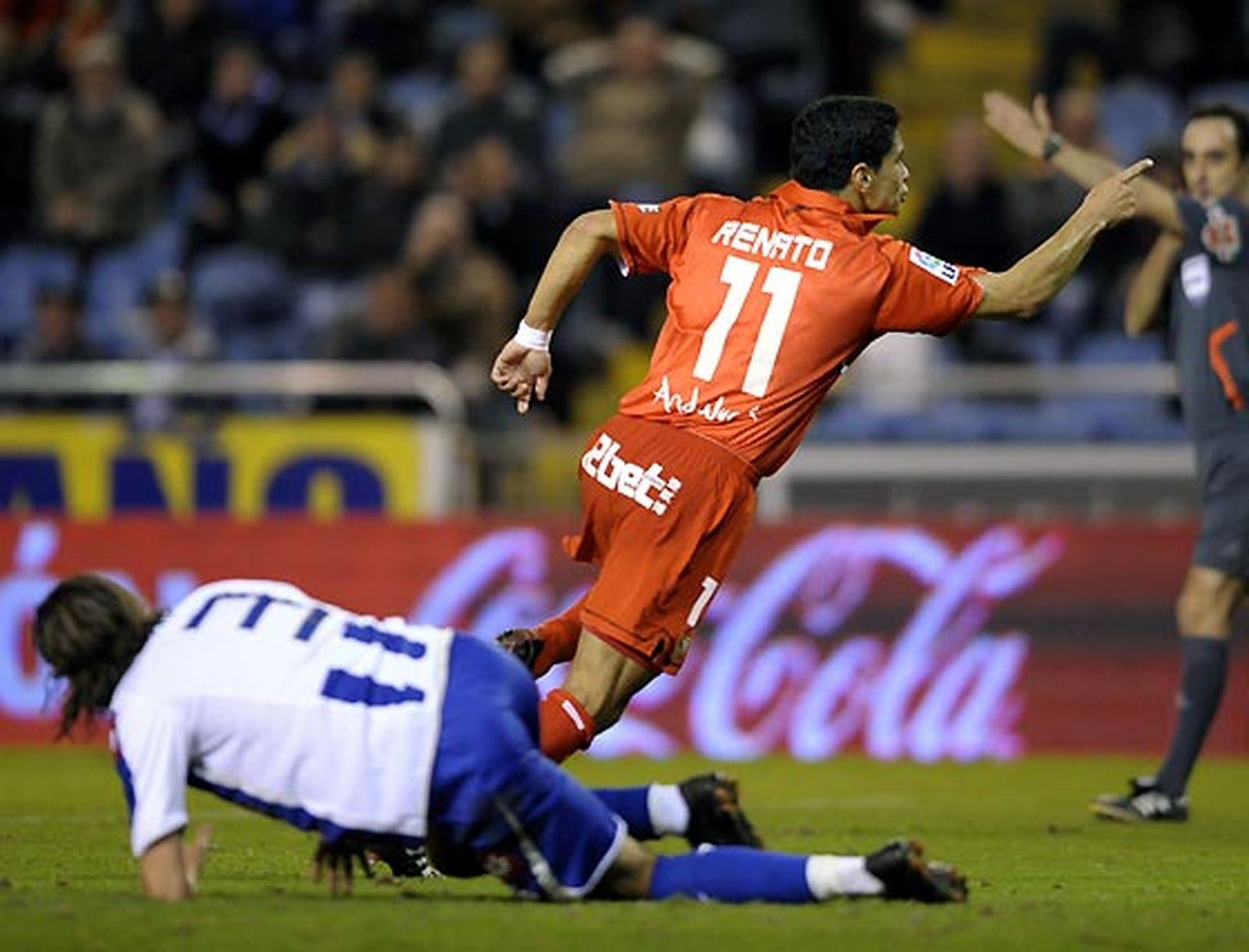 Renato celebra su gol ante el Deportivo.

Foto: Reuters / Afp Photo / Efe