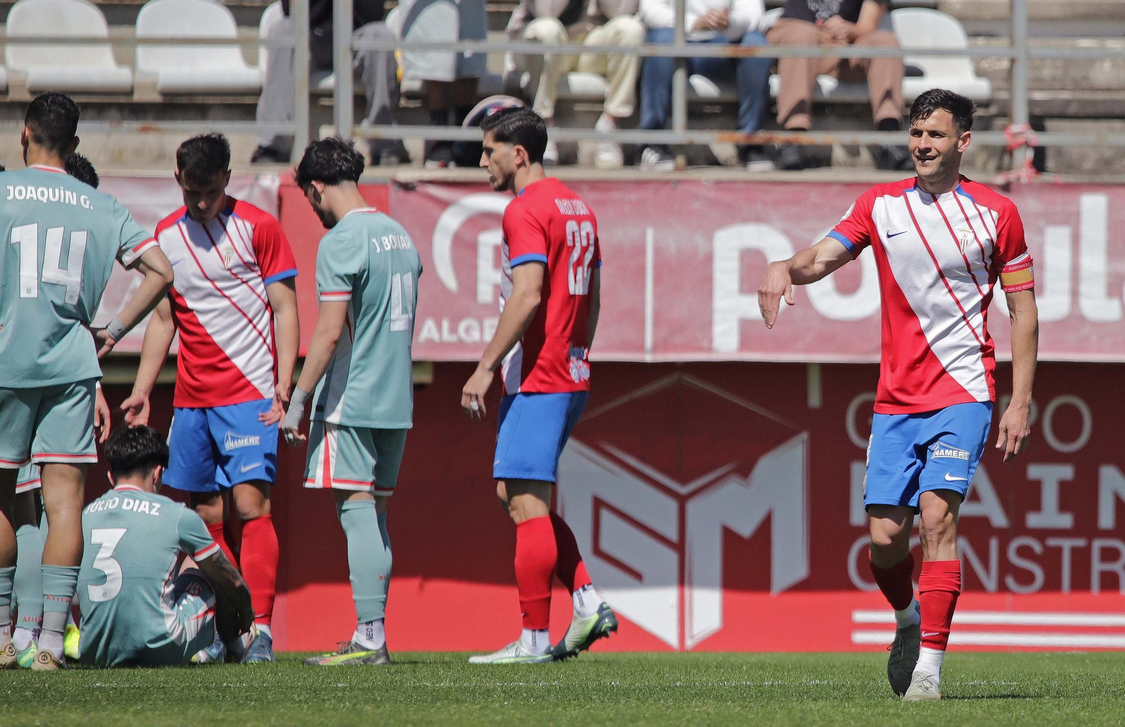 Las mejores fotos del Algeciras CF - Atlético de Madrid B de Primera Federación