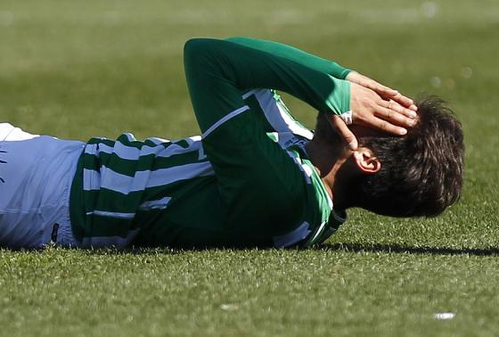 El Granada aprovecha el empuje del nuevo entrenador para vencer al Betis, que realizó una mala primera parte.

Foto: Antonio Pizarro