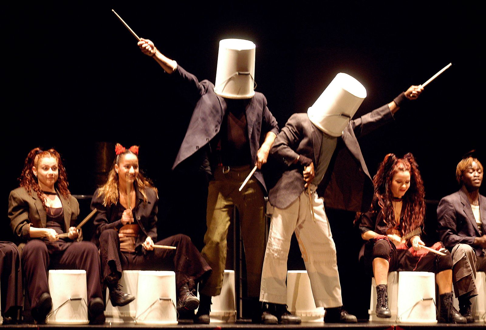 Aplazan el espectáculo internacional de Mayumaná en Motril