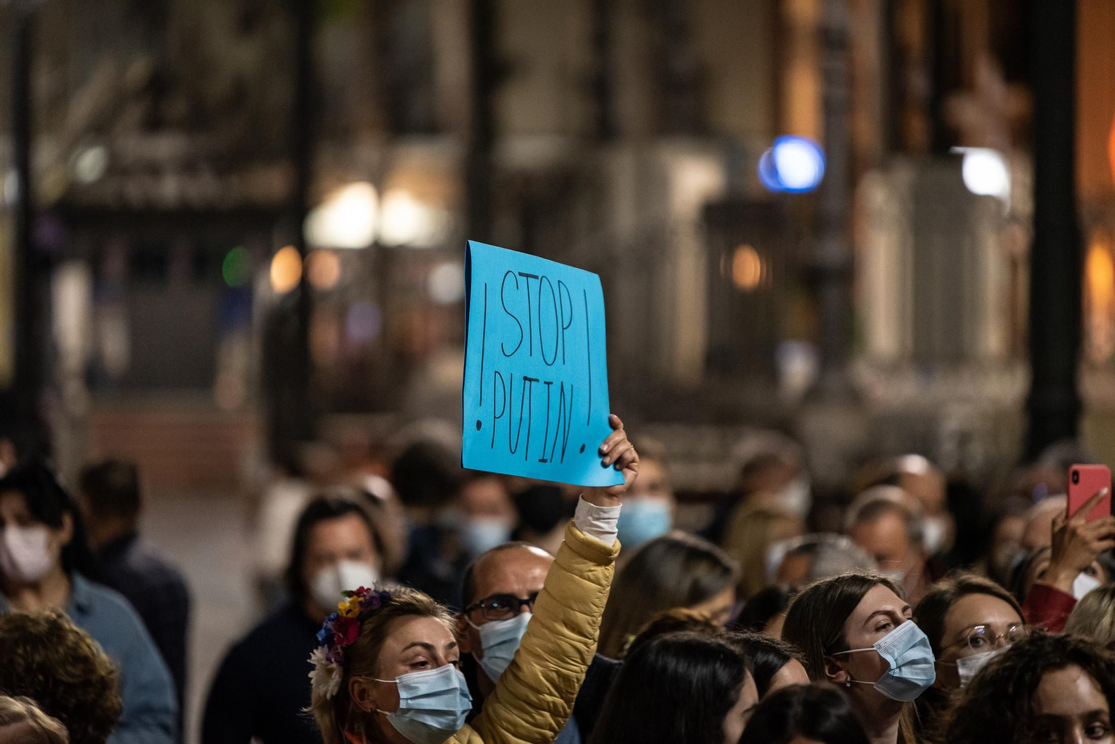 Imágenes de la concentración contra la guerra en Ucrania