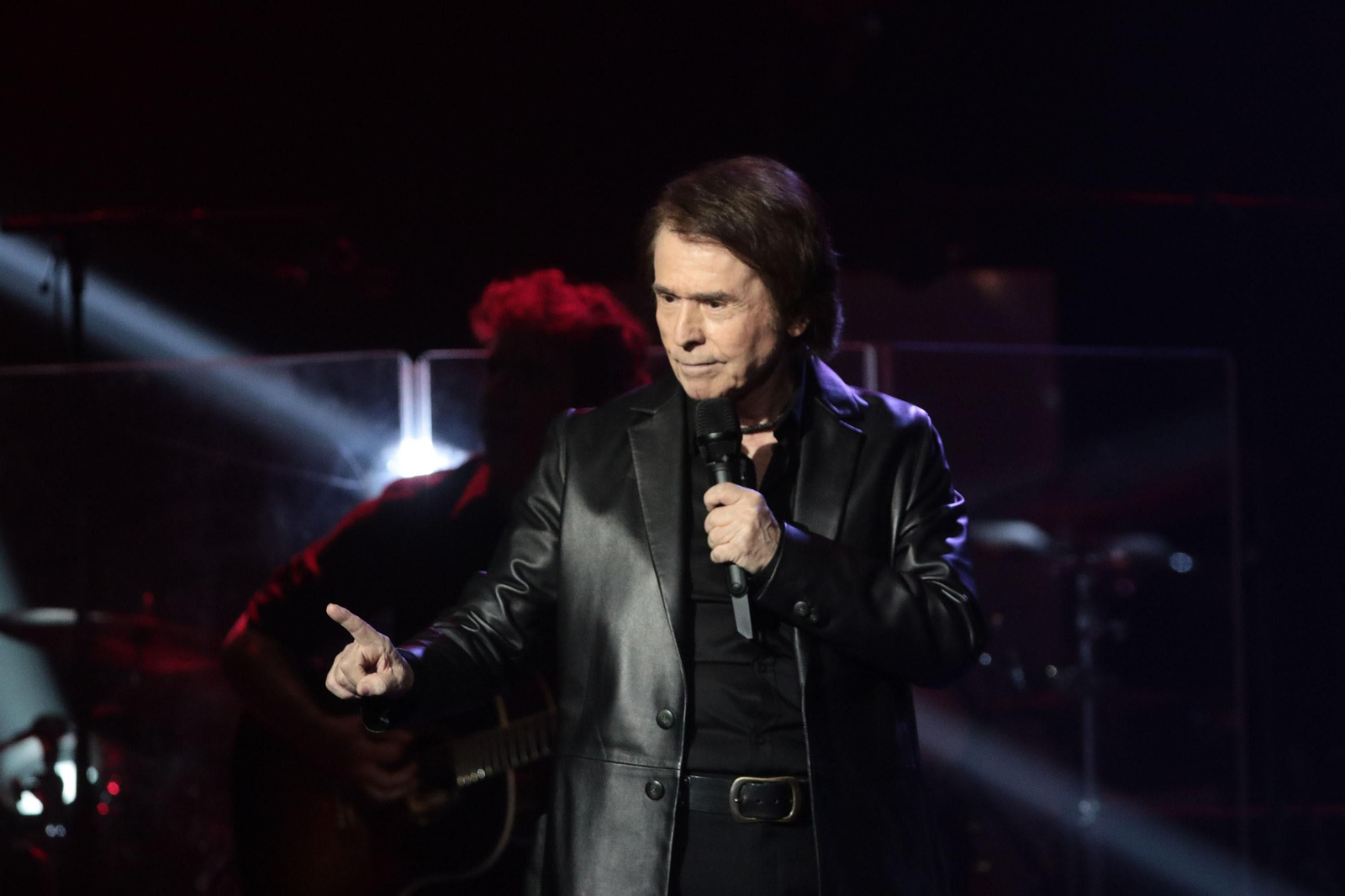 Uno de los conciertos ofrecidos por Raphael en el jerezano teatro Villamarta.