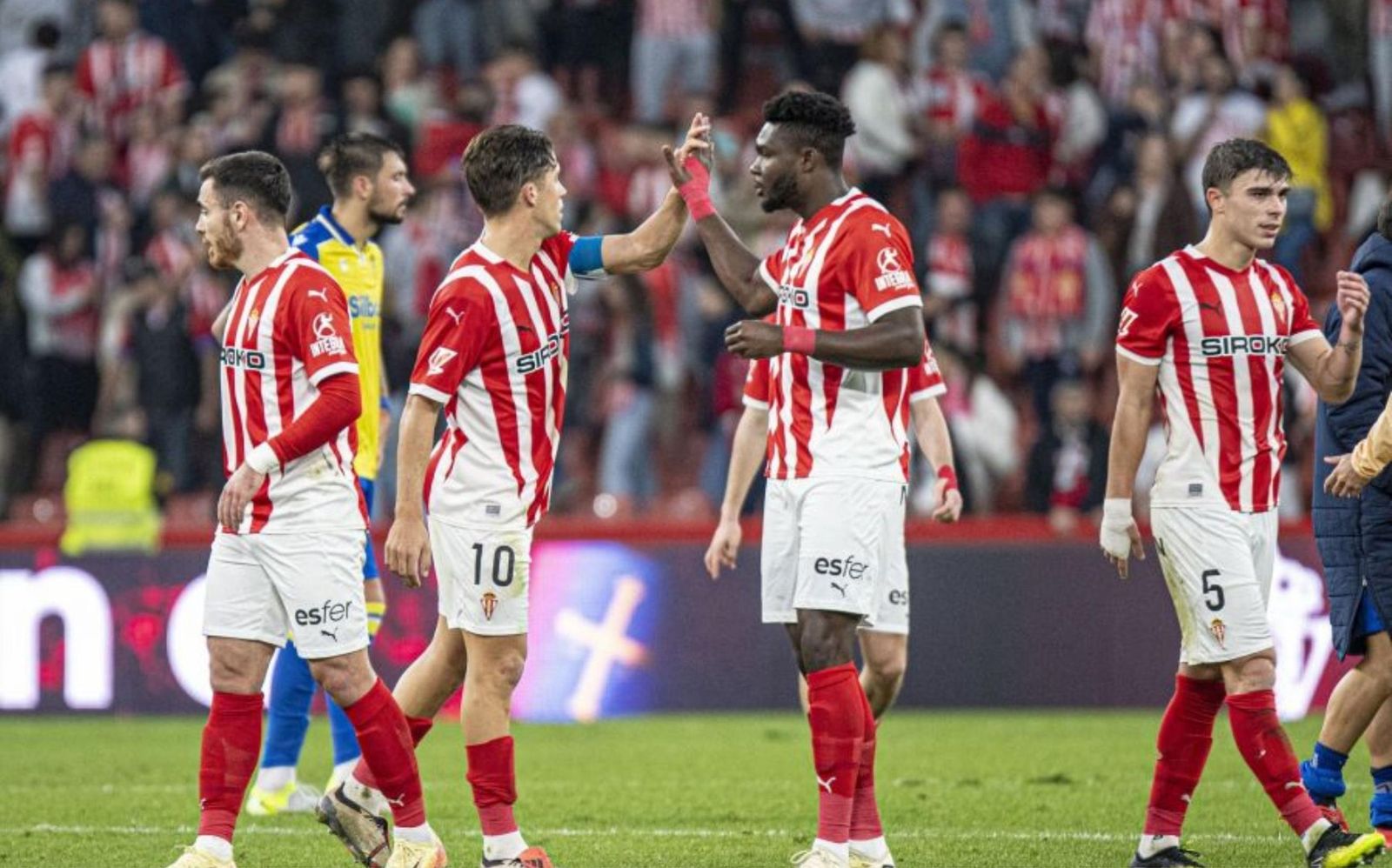 Los asturianos arrollaron al Cádiz en su último partido en casa