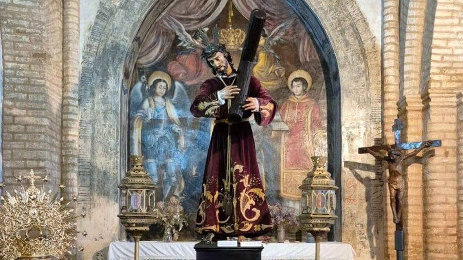 Recreación del primer paso con el que salió la imagen antigua de Padre Jesús