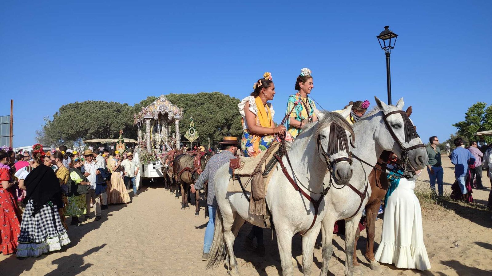 La Hermandad de Córdoba llega a El Rocío.