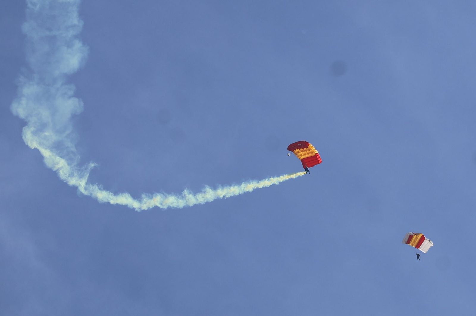 Imágenes del ambiente en el sábado 16 de marzo en Huelva