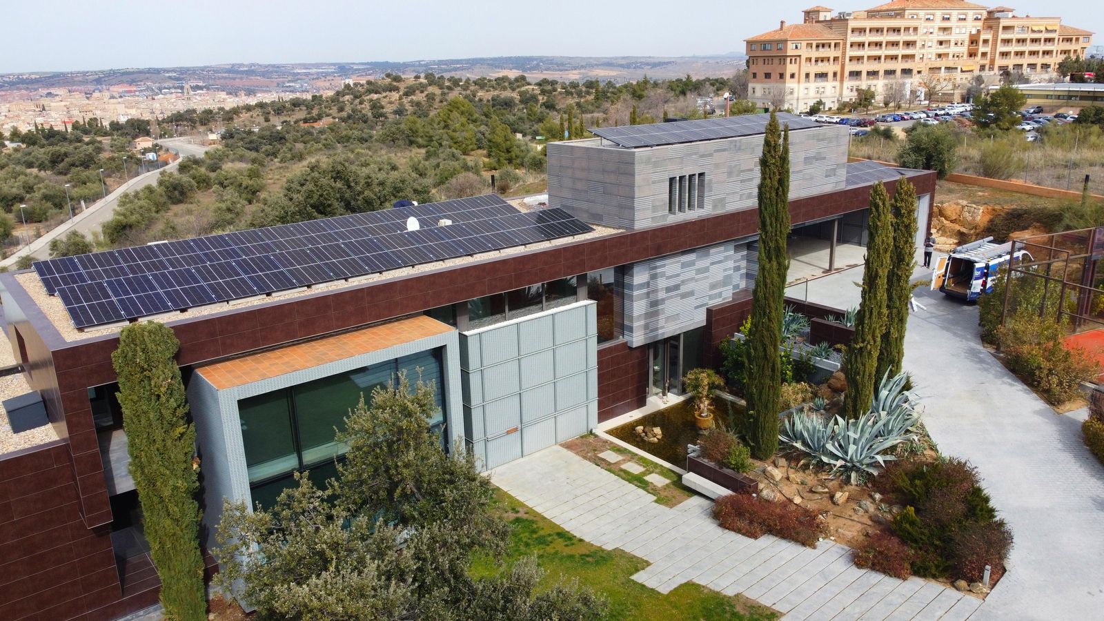 El proyecto BigER ha desarrollado un sistema de análisis predictivo de las infraestructuras de generación de energías renovables, basados en algoritmos Bigdata y focalizado en la generación fotovoltaica y solar.