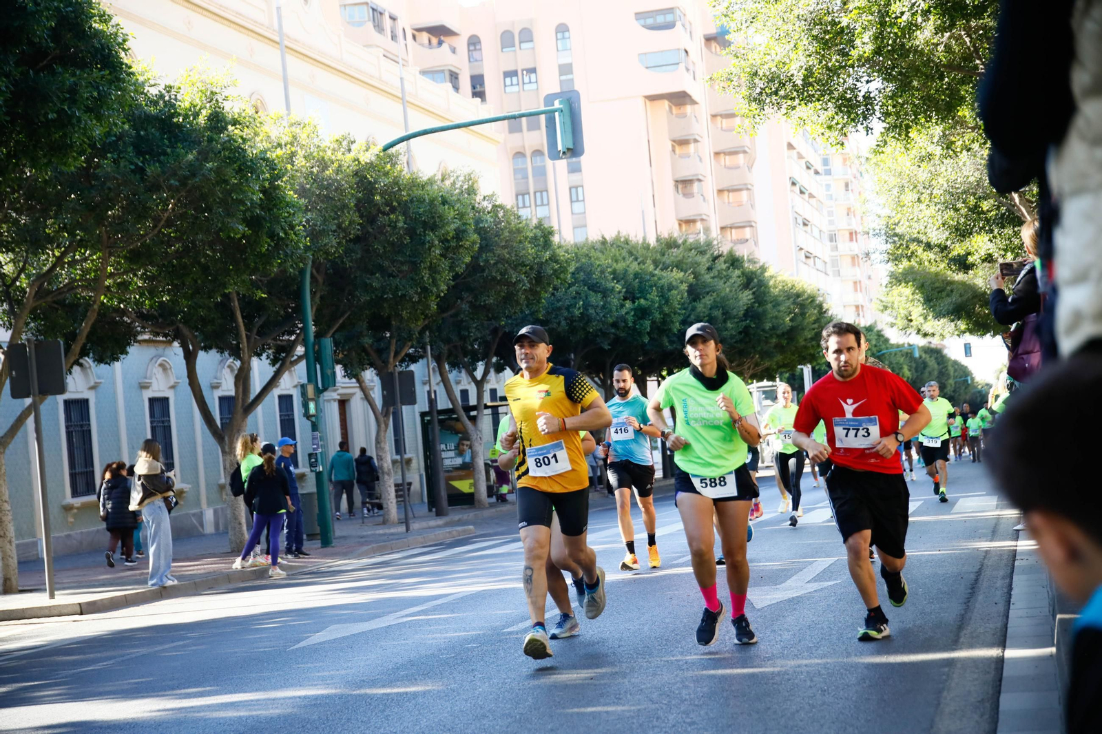 Imágenes de la Carrera contra el Cáncer de Almería
