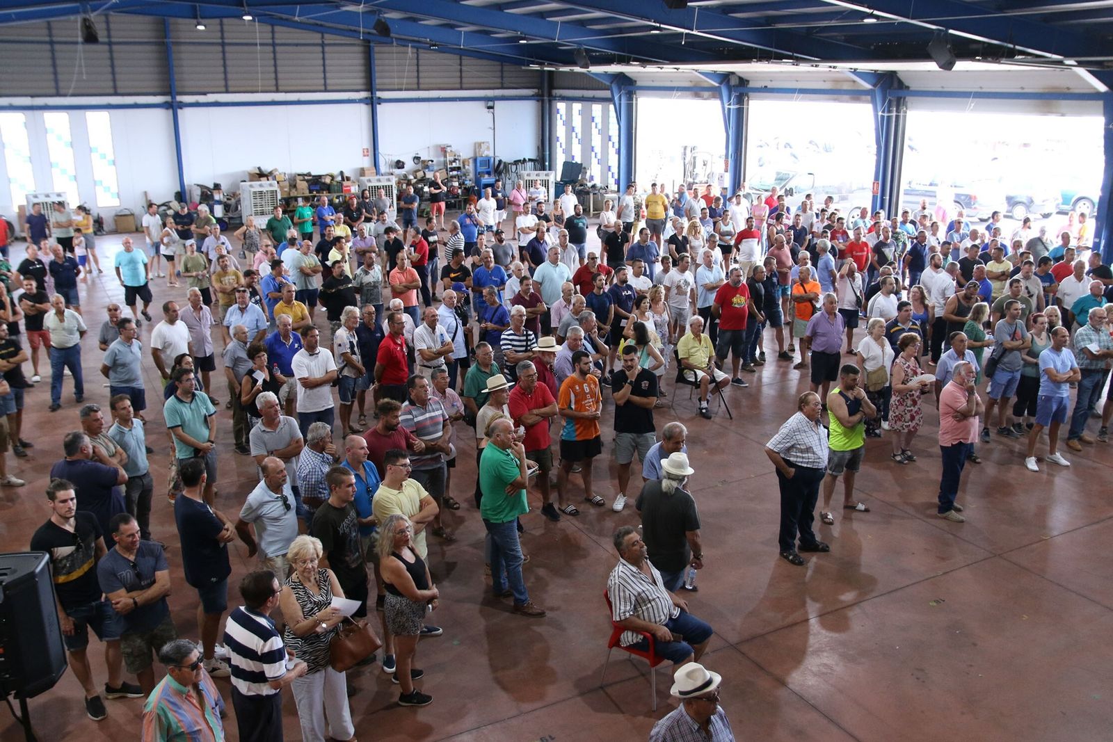 La Mesa del Agua se concentra contra la rebaja en el suministro de agua desde la desaladora de Carboneras