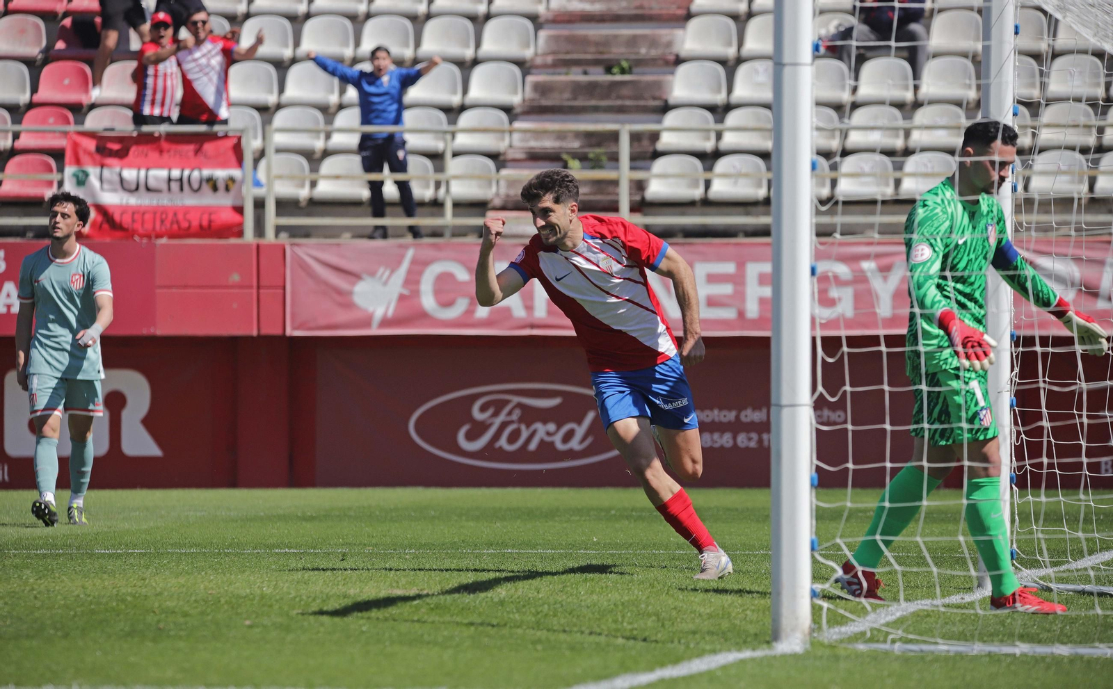 Las mejores fotos del Algeciras CF - Atlético de Madrid B de Primera Federación