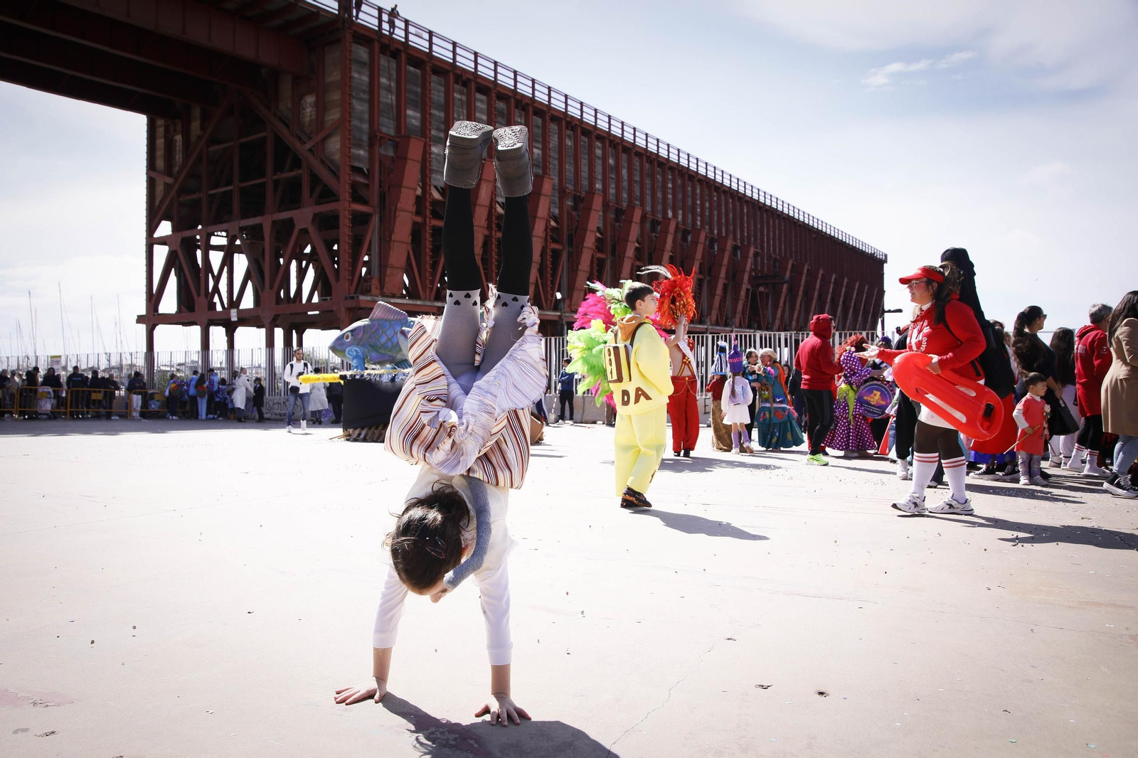 Las imágenes del entierro de la sardina en Almería