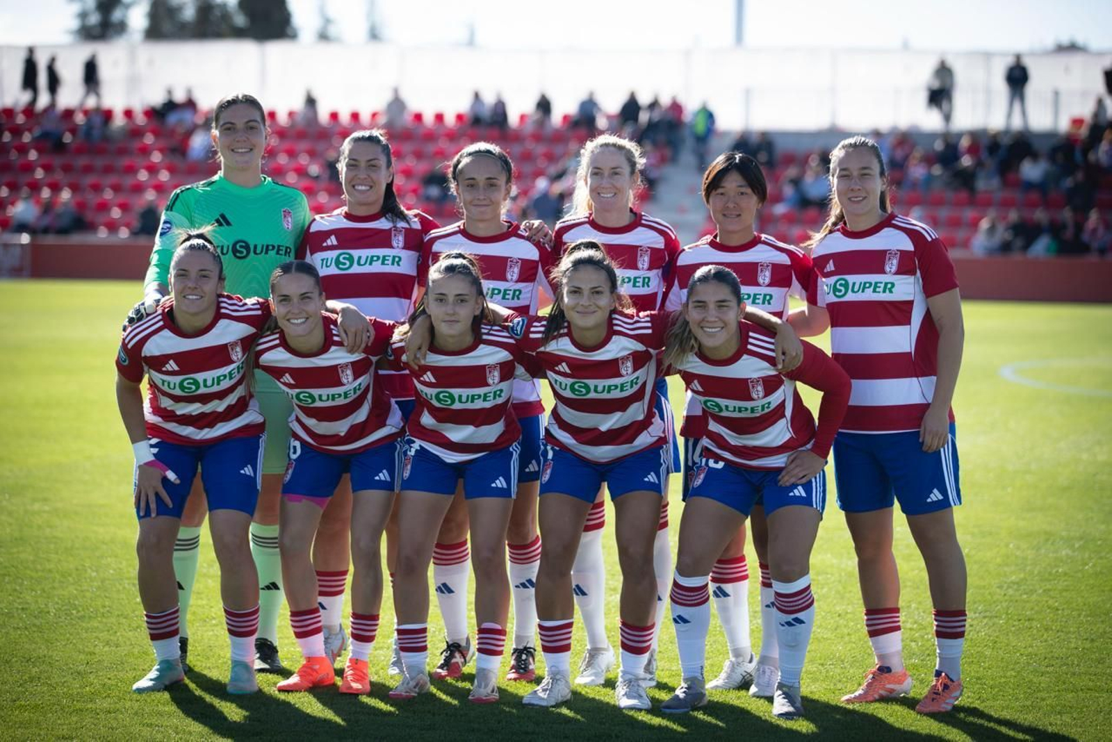 Las mejores imágenes del Granada Femenino-Athletic