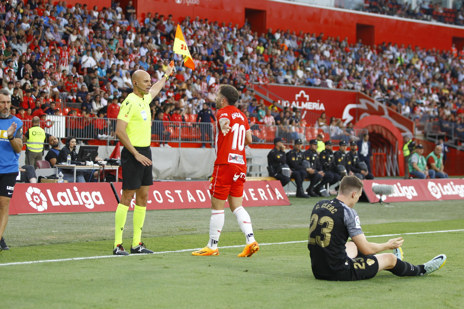 Imágenes del partido U.D. Almería-Elche C.F.