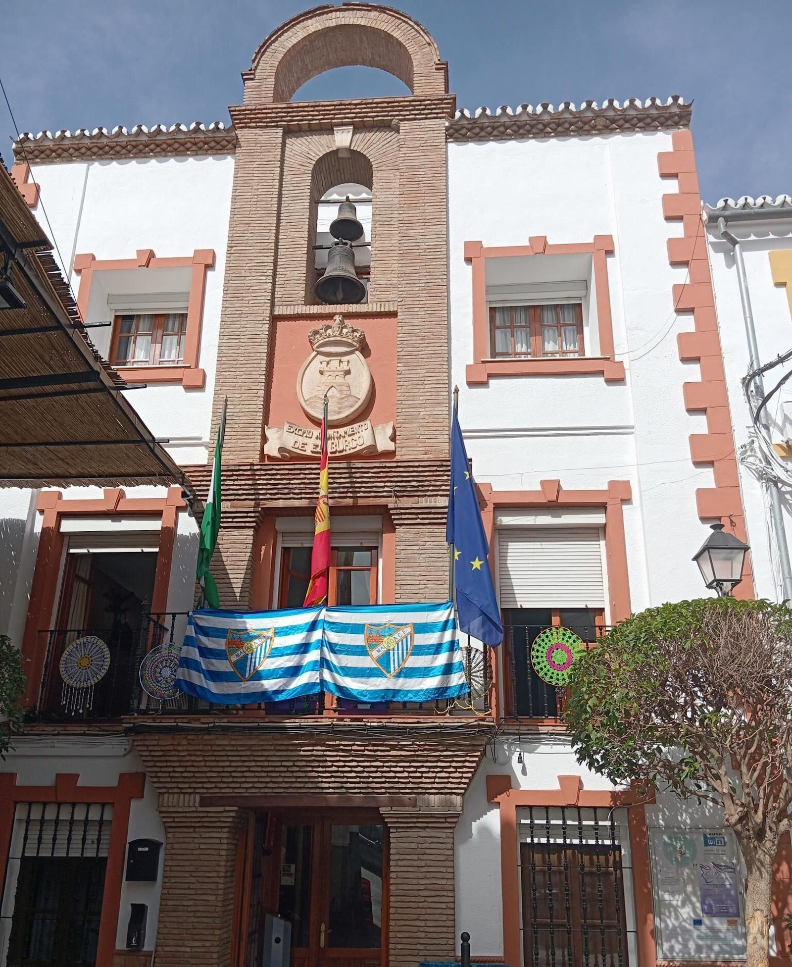 Los ayuntamientos de la provincia con el Málaga CF por bandera