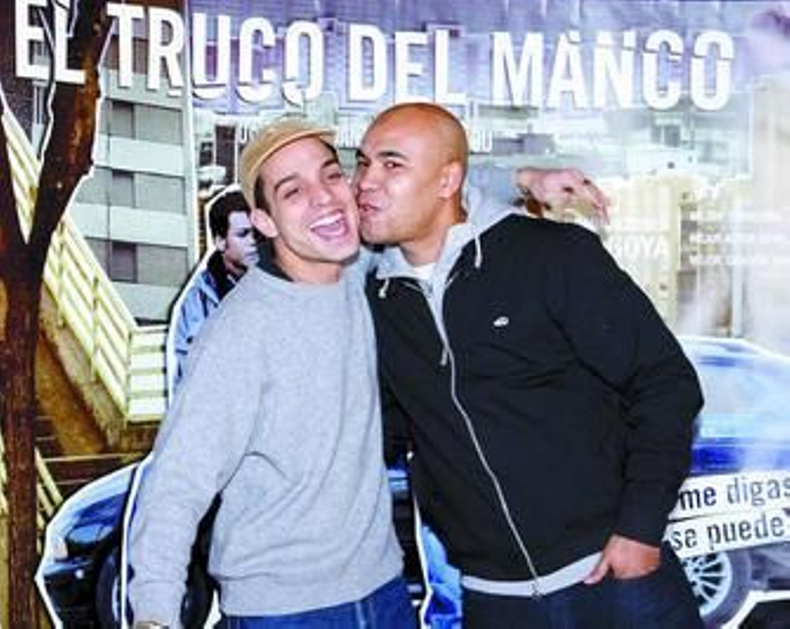 El actor Elio Toffana y el director Santiago A. Zannou, en la presentación de 'El truco del manco'.