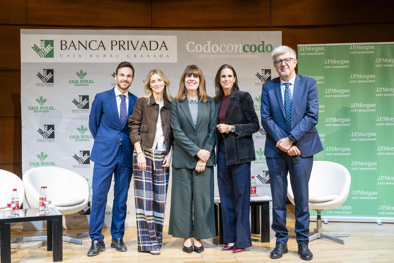Juan Laborda, María Vereterra, Arantza Loinaz, Pilar Martí-Fluxá y José Aurelio Hernández.