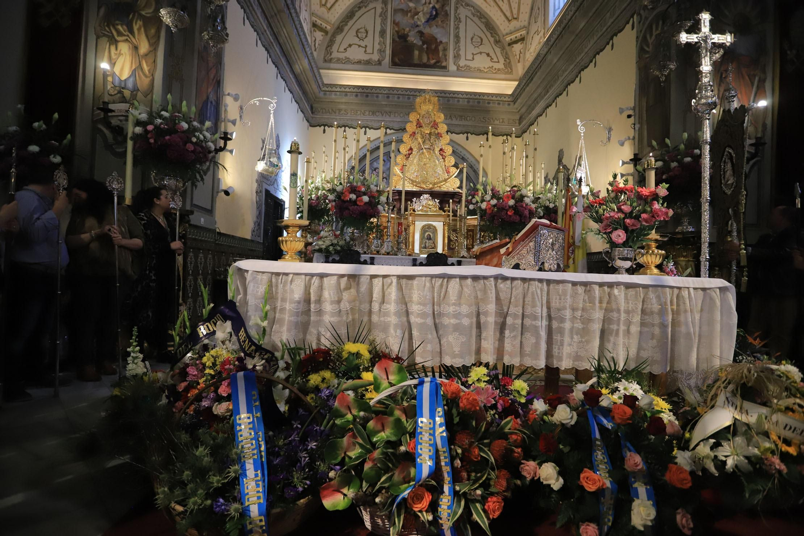 Imágenes de la llegada de la peregrinación de Emigrantes a Almonte acompañando a la Hermandad de San Juan del Puerto