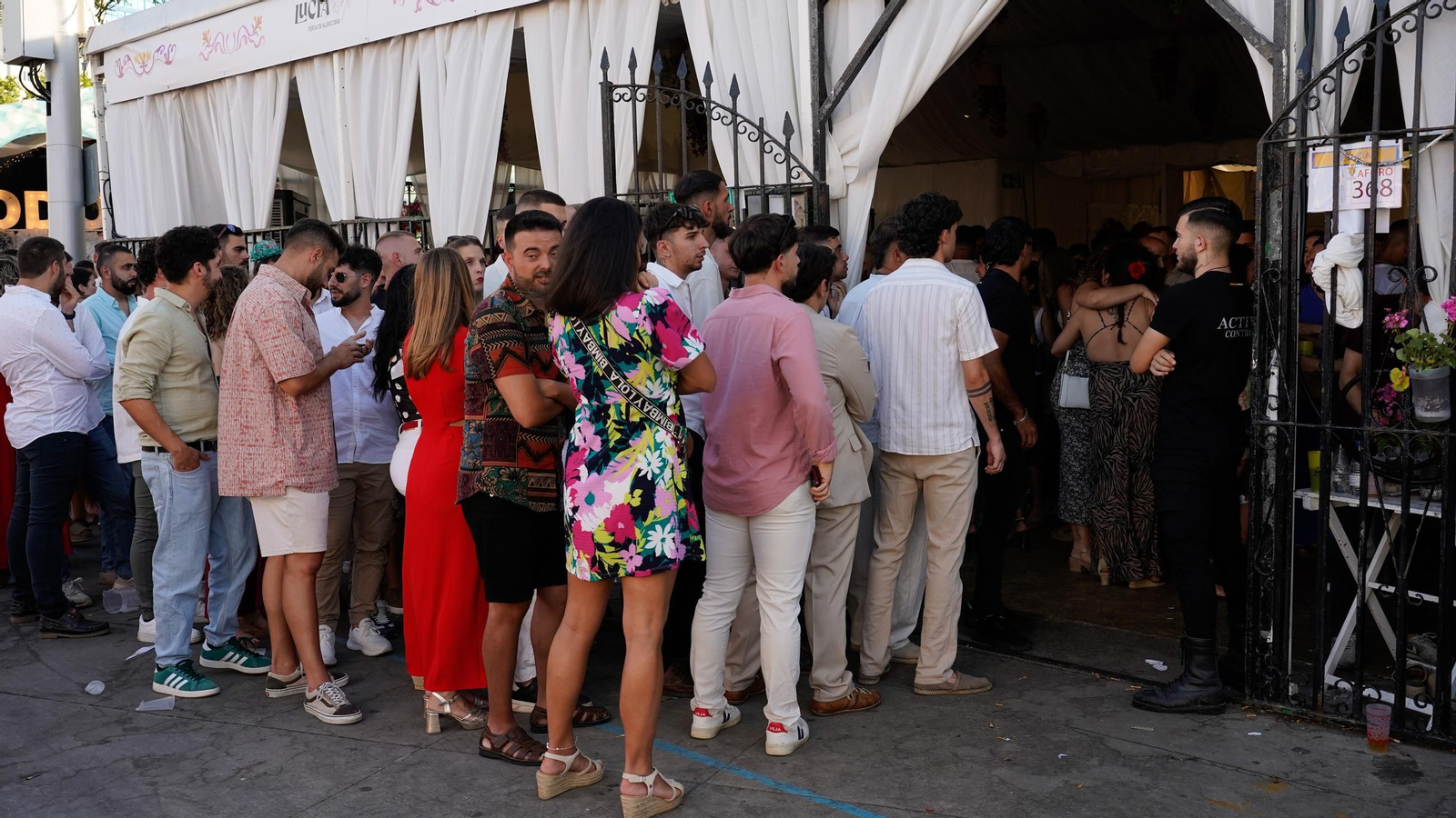 Búscate el Miércoles en las fotos de la Feria Real de Algeciras