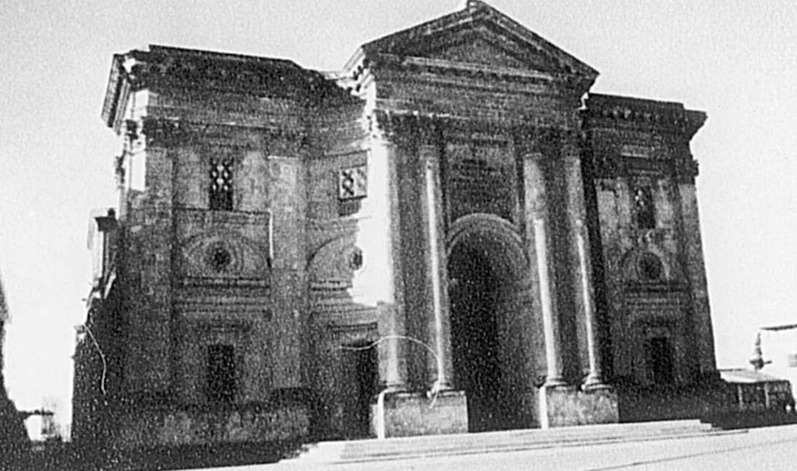 1943 hace 75 añosInhumación de los restos del marqués de la Ensenada