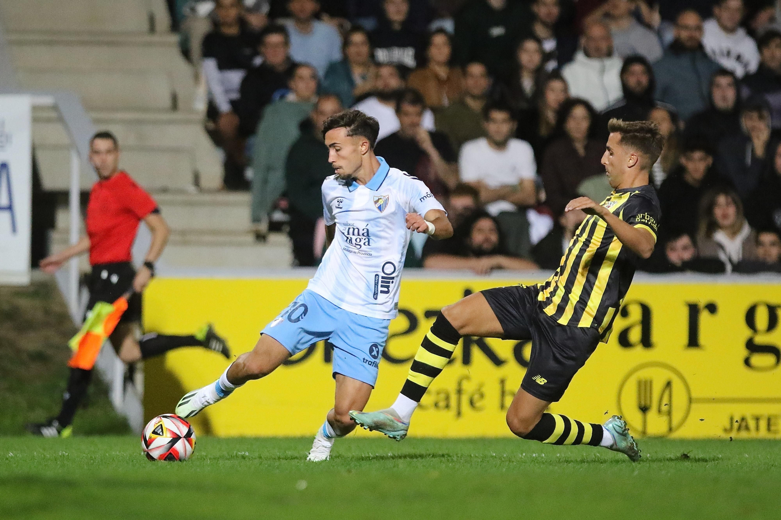 El Barakaldo-Málaga CF, en fotos