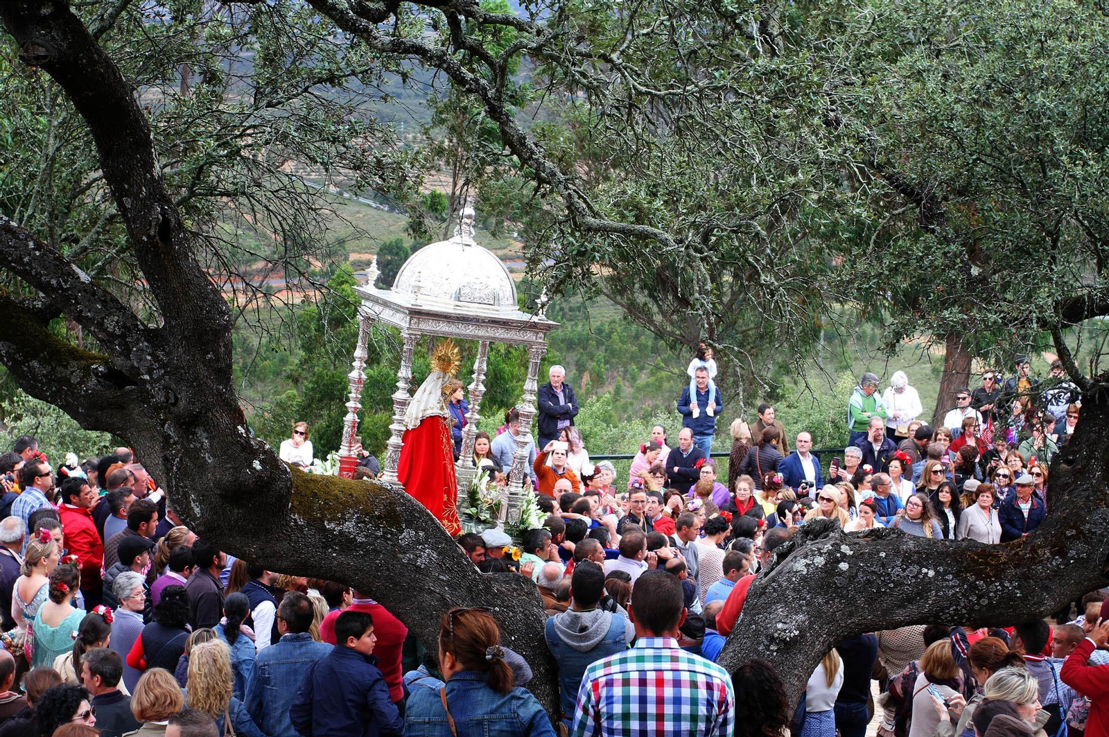 Así de bonita es una de las Romerías más peculiares de la provincia de Huelva