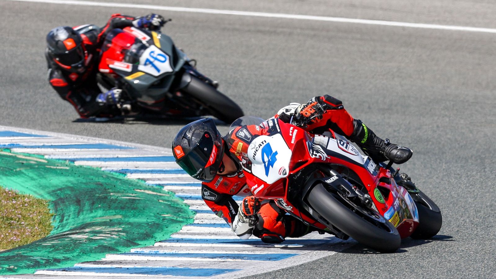 Erik Fernández, ganador en SuperSport.