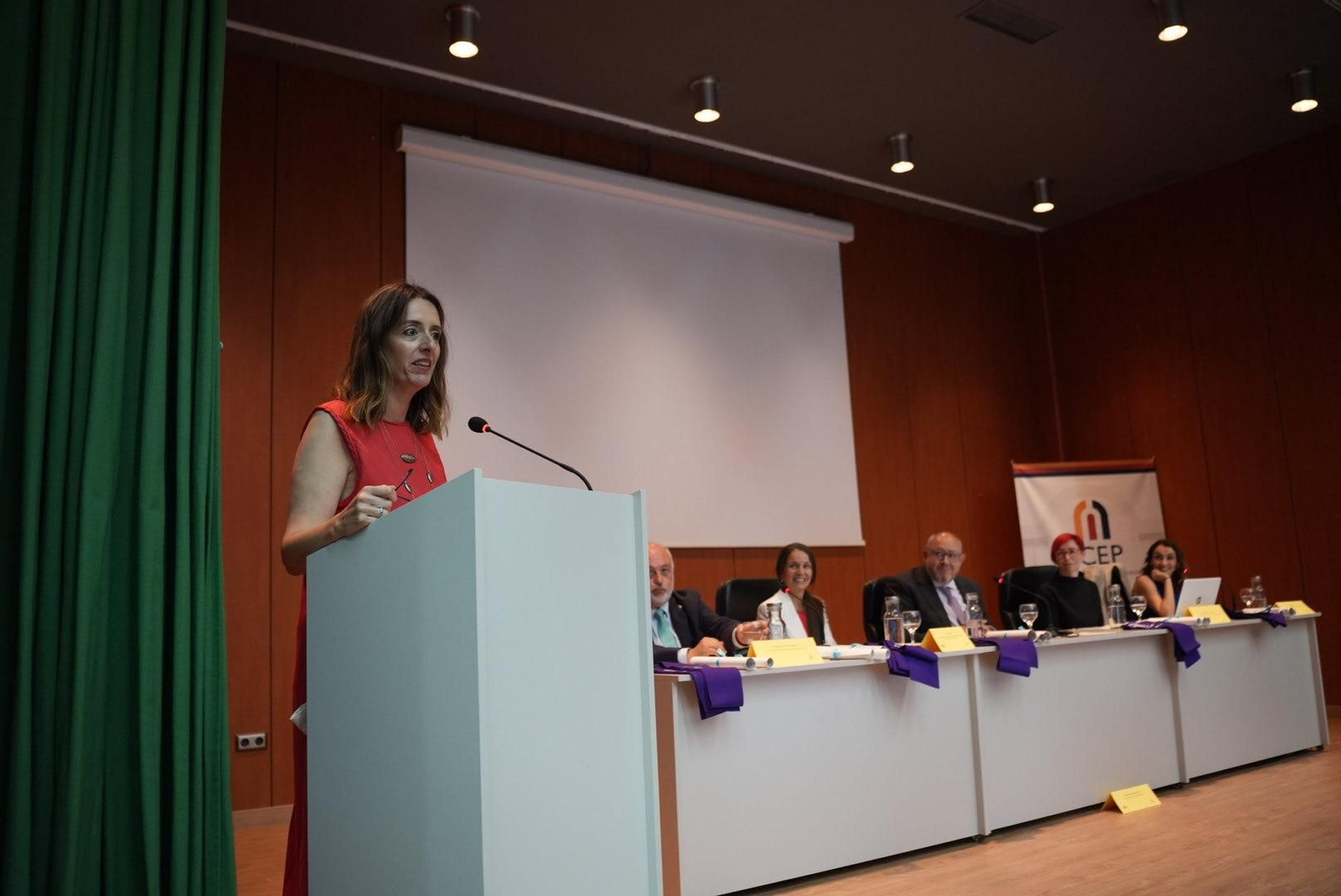 Las imágenes de la graduación de la tercera promoción de UCOIncluye