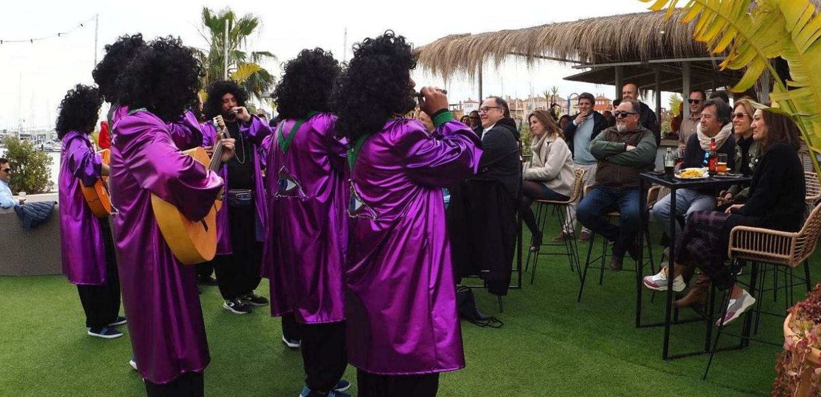 Una imagen de la actuación de chirigotas ilegales el pasado año.