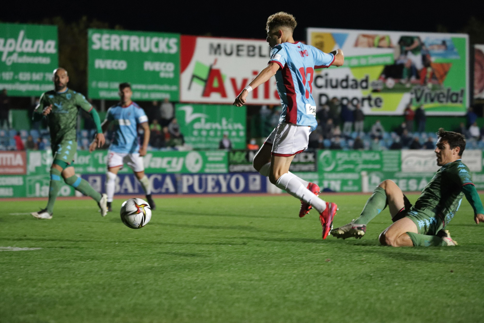 La derrota del Córdoba CF ante el Villanovense, en imágenes