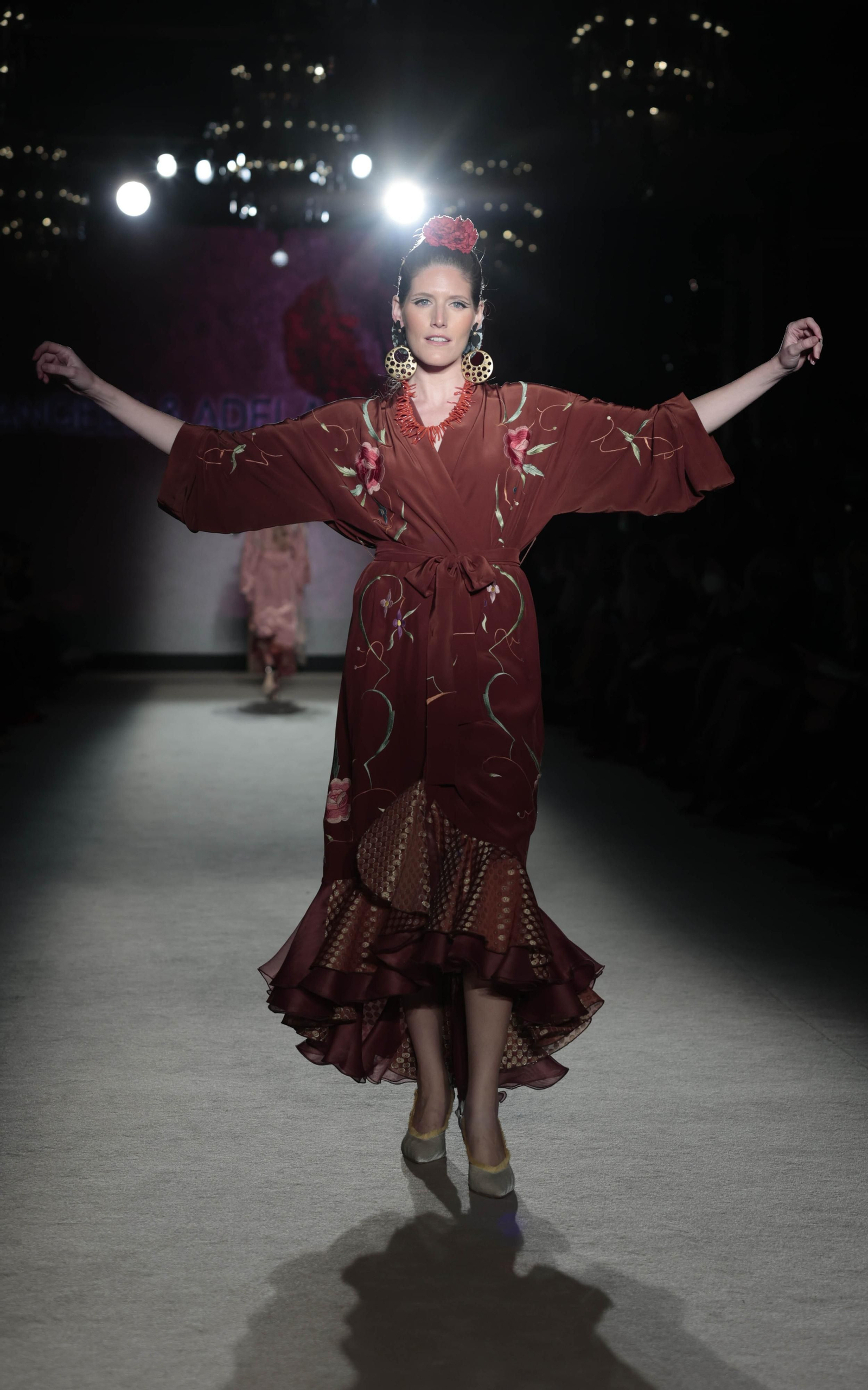 El desfile de Ángela y Adela en We Love flamenco, todas las fotos