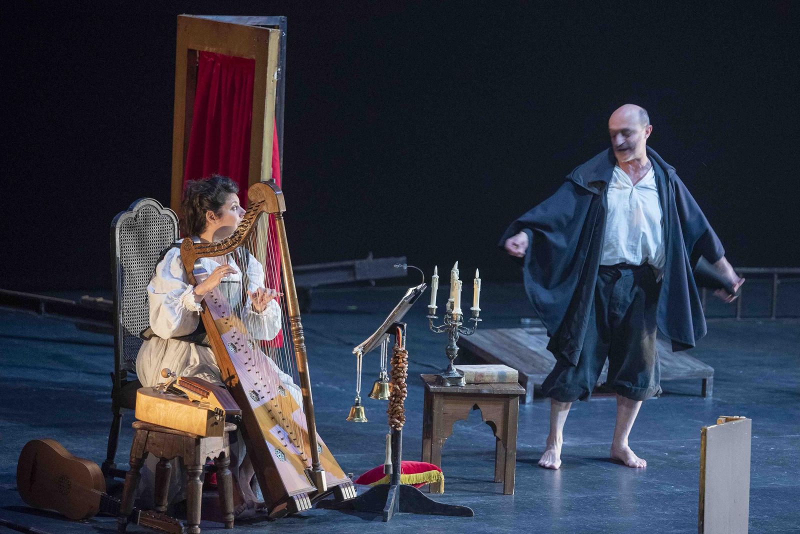 Sara Águeda pone la música en un excepcional monólogo de Pepe Viyuela