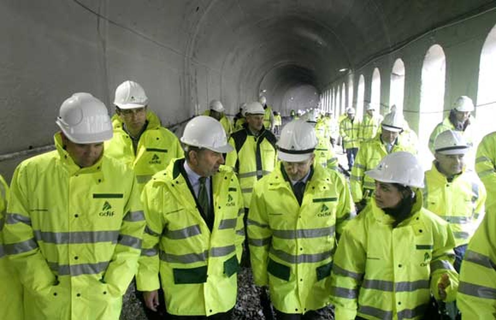 El presidente de ADIF afirma que a finales de marzo o principios de abril se reabrirá el servicio entre Algeciras y Antequera./Fotos:Erasmo Fenoy

Foto: Erasmo Fenoy