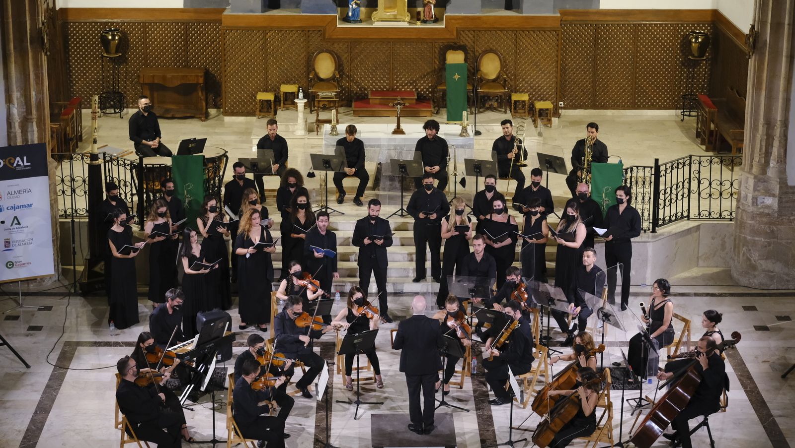 Fotogalería concierto Orquesta Ciudad de Almería y la Coral Aeonium Ensemble. Festival de Música Renacentista y Barroca de Vélez Blanco 2021.