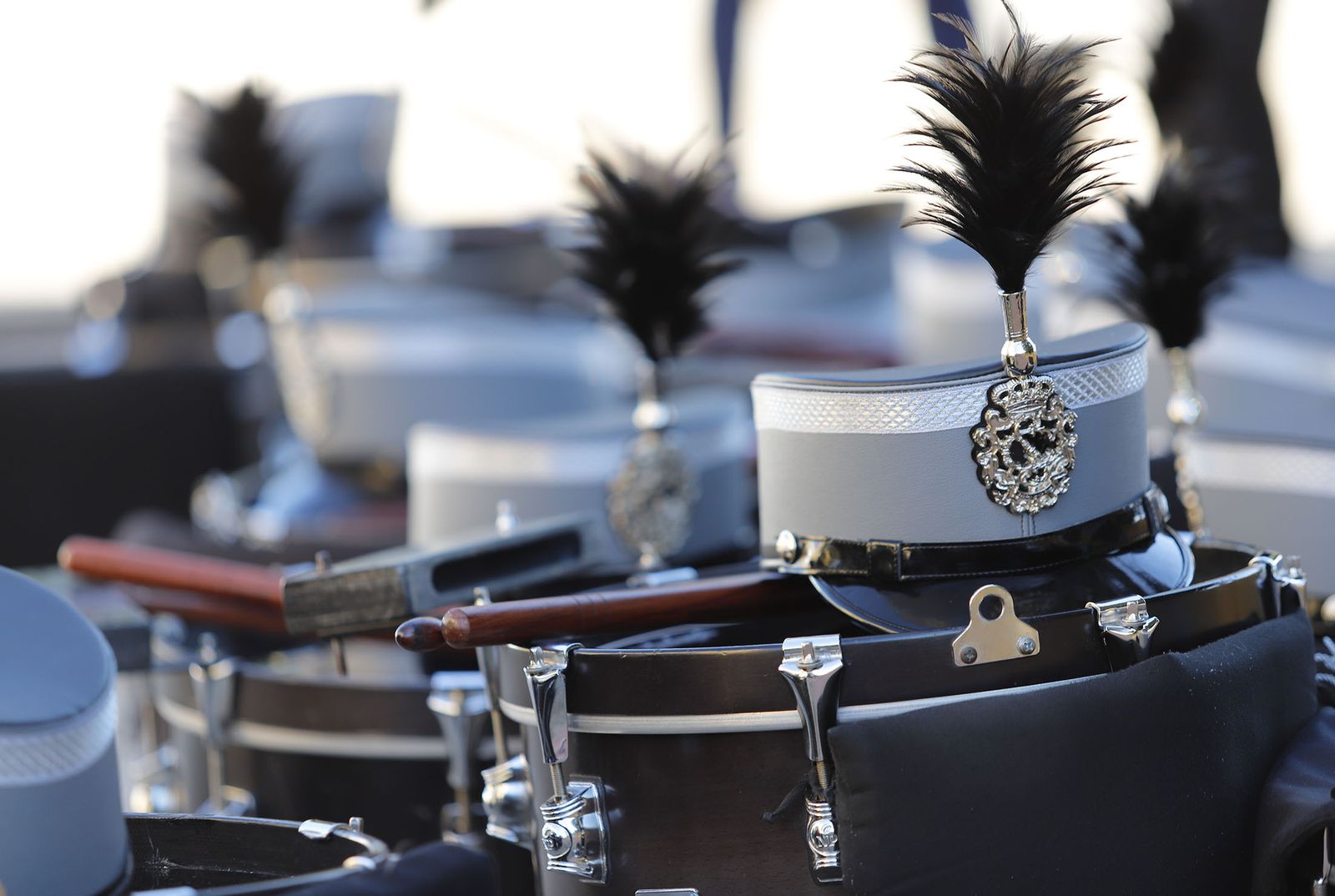 El Resucitado procesiona por el barrio de la Hispanidad de Huelva