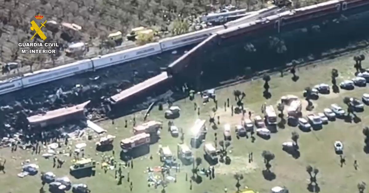 Impactante choque entre dos trenes en Toledo